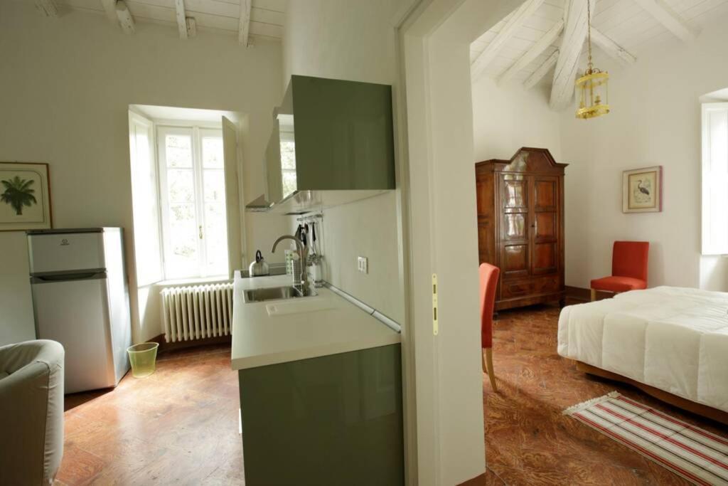 Bilocale Nel Parco Di Villa Erba Cernobbio Bagian luar foto